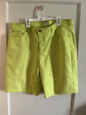 Jacklyn smith size 14